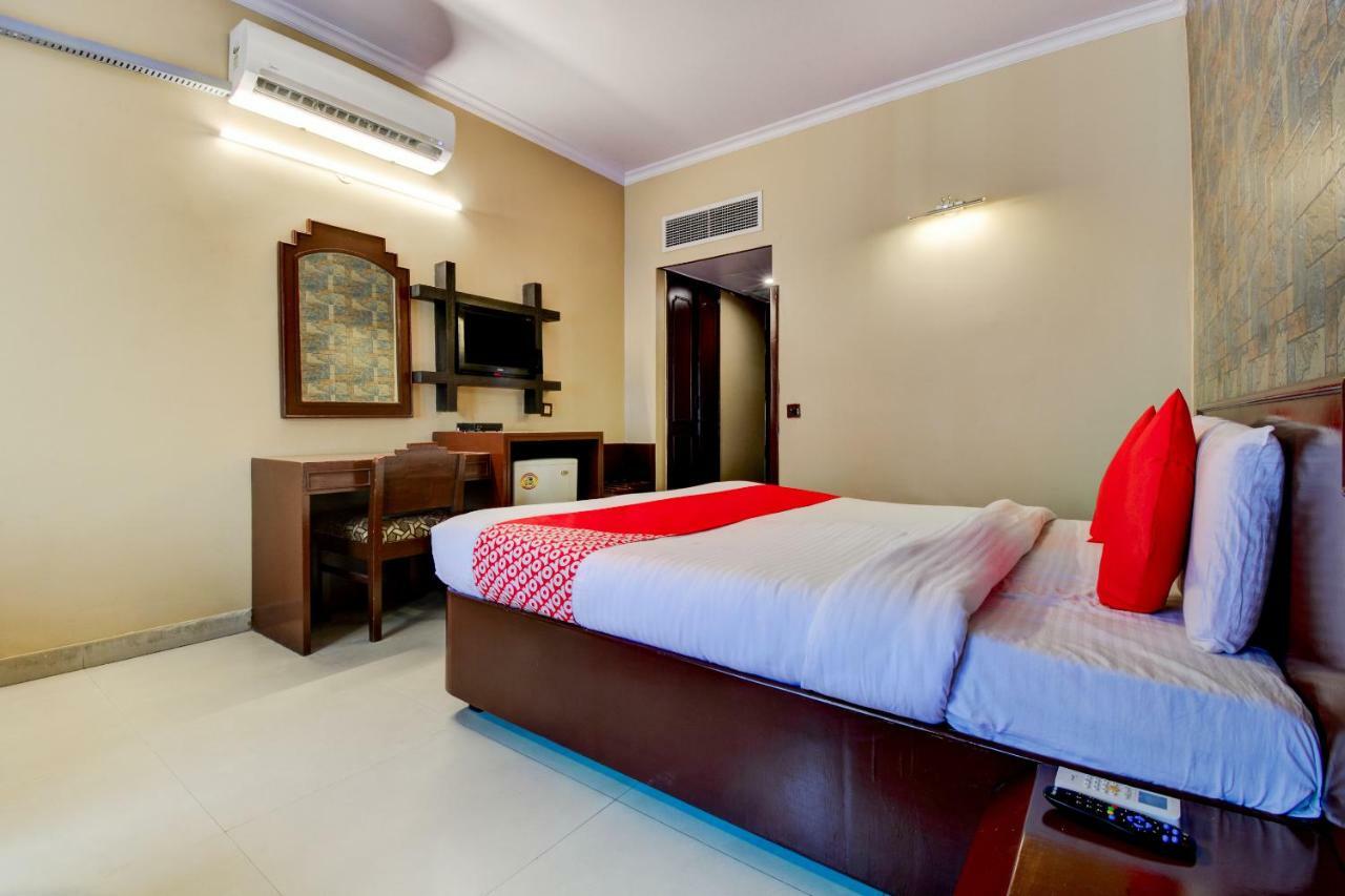 Oyo 18814 Hotel Maya International Jaipur Extérieur photo