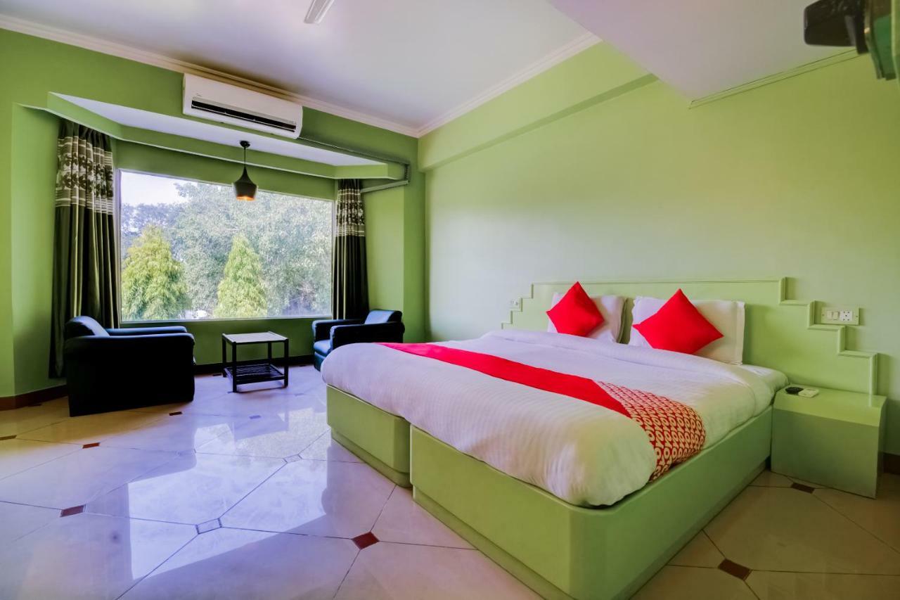 Oyo 18814 Hotel Maya International Jaipur Extérieur photo