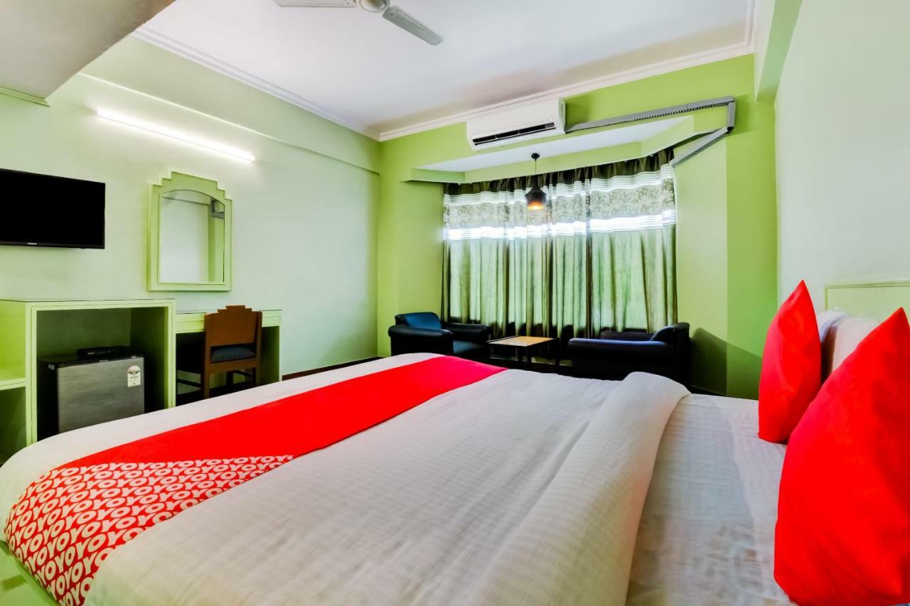 Oyo 18814 Hotel Maya International Jaipur Extérieur photo
