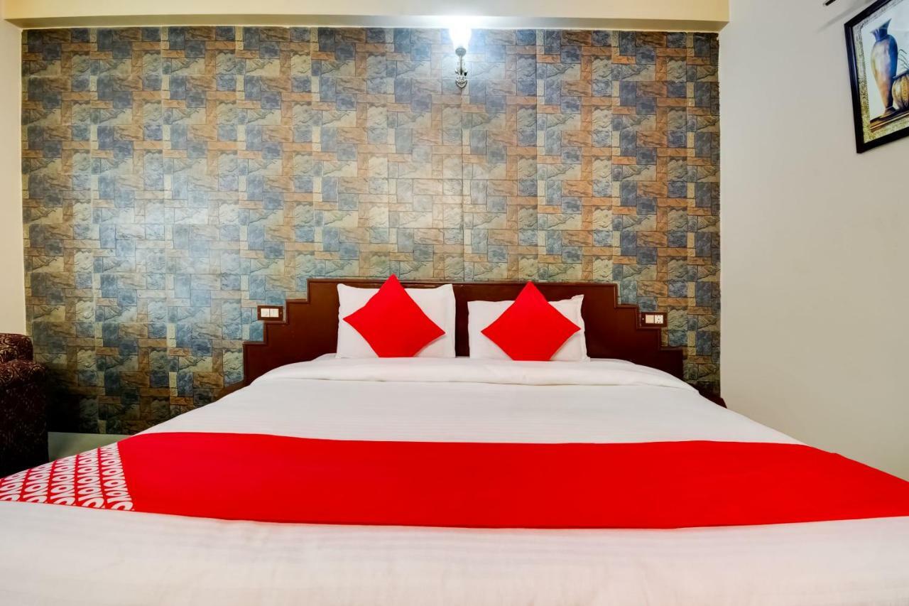 Oyo 18814 Hotel Maya International Jaipur Extérieur photo